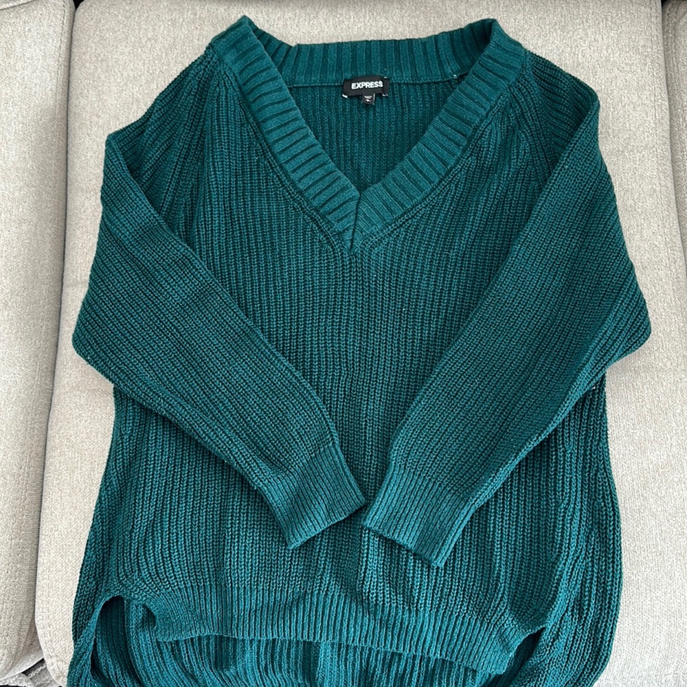 Express V-neck knit sweater. Small. Oversized.